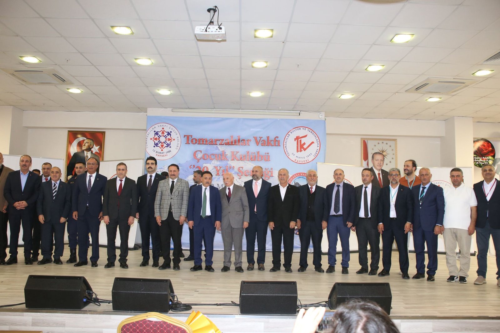 (RHA)- Kayseri’nin Tomarza ilçesinde çocuklara yönelik geleneksel hale gelen etkinliğin