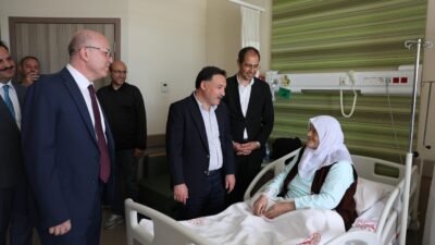 (RHA)- Kayseri Valisi Gökmen Çiçek, Kurban Bayramı dolayısıyla Kayseri Şehir