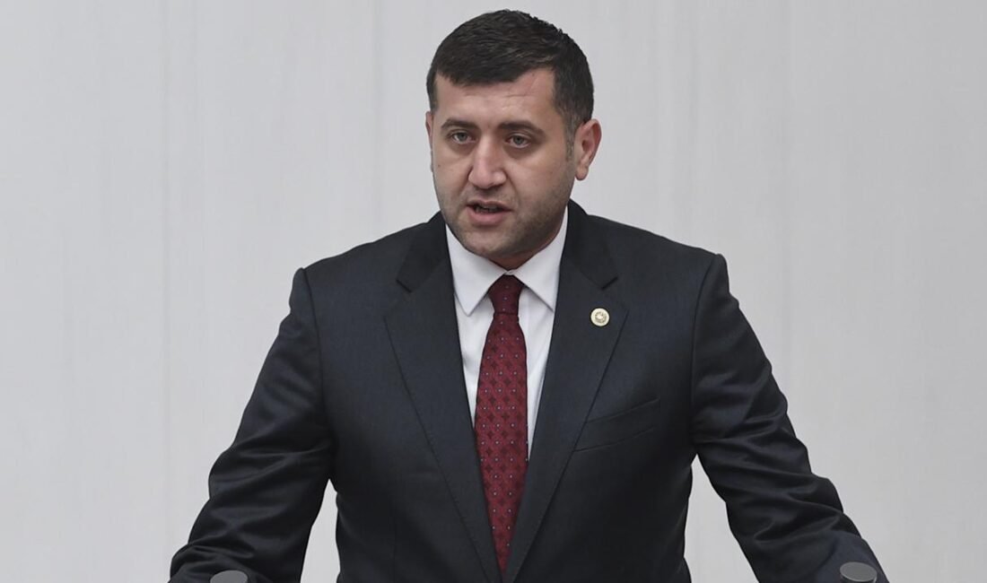 (RHA)- MHP Kayseri Milletvekili Baki Ersoy, alt lige düşen Kayserispor