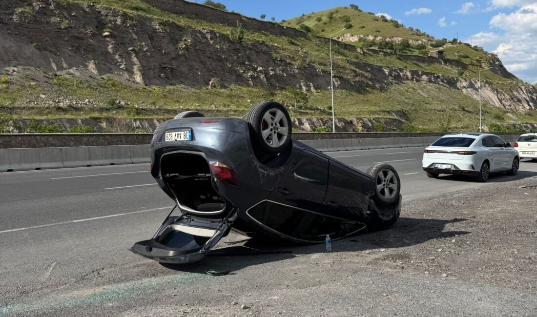 (RHA)- Kayseri’de otomobilin devrildiği kazada, 1 kişi yaralandı. Kaza, saat