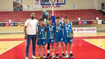 (RHA)- Kayseri’de düzenlenen 3×3 Okul Sporları Basketbol Müsabakaları’nda Bünyan Naci