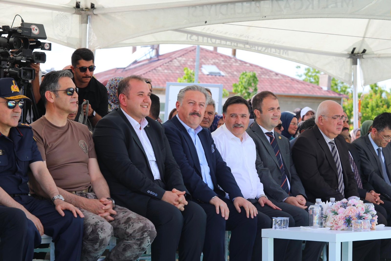 (RHA) – Kayseri Valisi Gökmen Çiçek, Melikgazi ilçesine bağlı Ağırnas