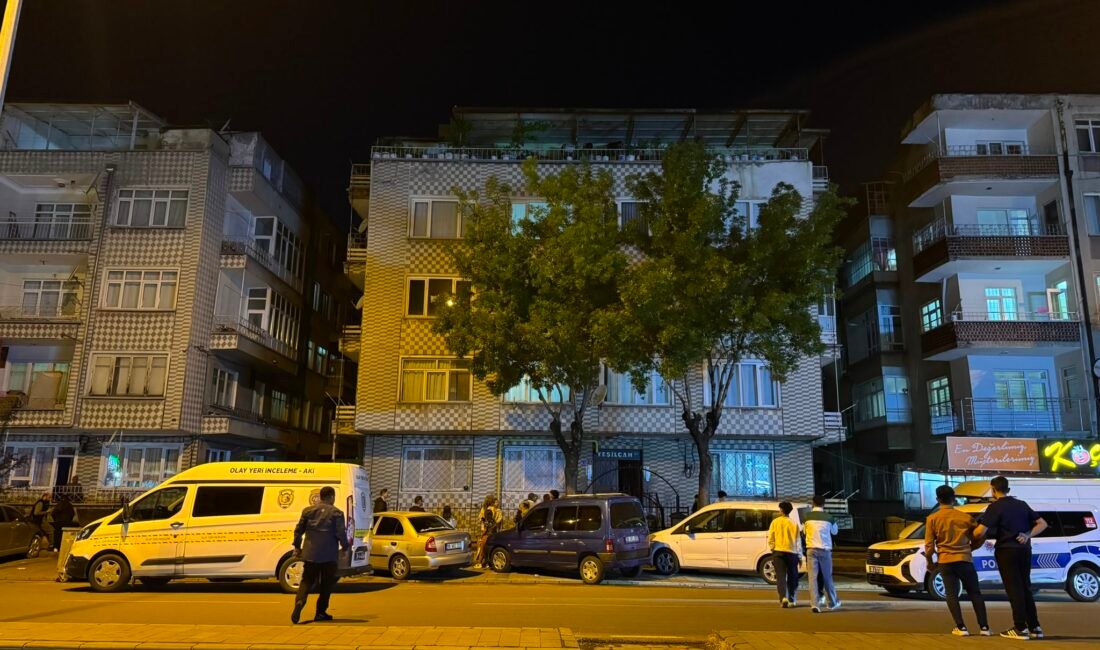 (RHA)- Kayseri’de, 3 katlı binanın 2’nci katından düşen D.M. (26)