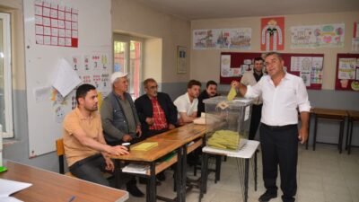 (RHA) – Kayseri’nin Yahyalı ilçesine bağlı Çubukharmanı Mahallesi’nde, boşalan muhtarlık
