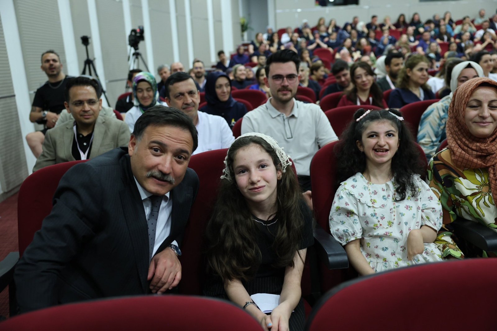 (RHA)- Kayseri Şehir Hastanesi’nde hayata geçirilen Aileler İçin Sosyal Uyum