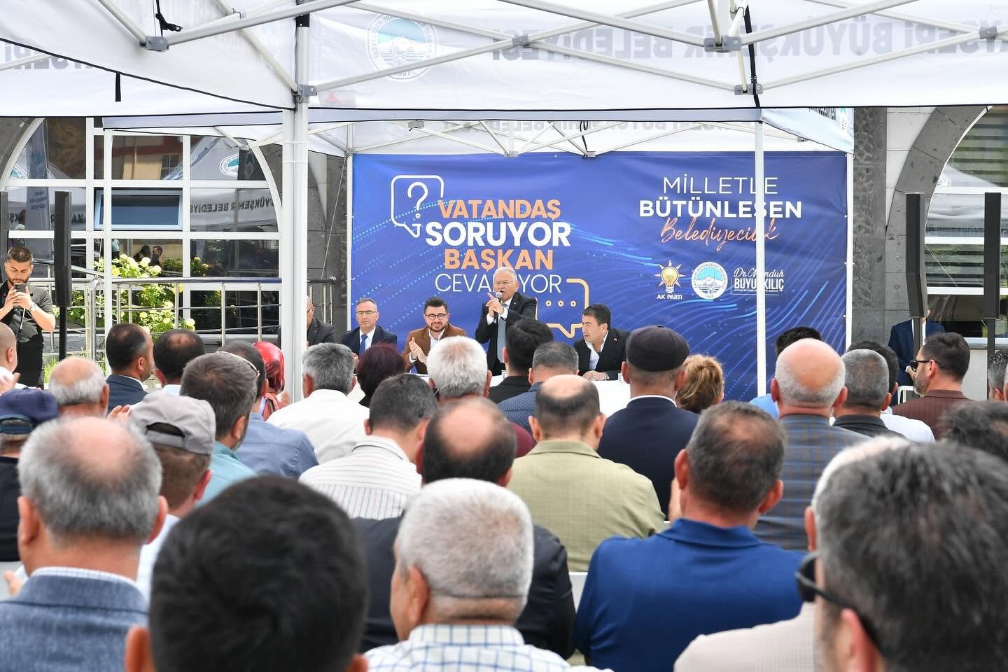 (RHA)- Kayseri Büyükşehir Belediye Başkanı Memduh Büyükkılıç, Bünyan’da düzenlenen “Vatandaş