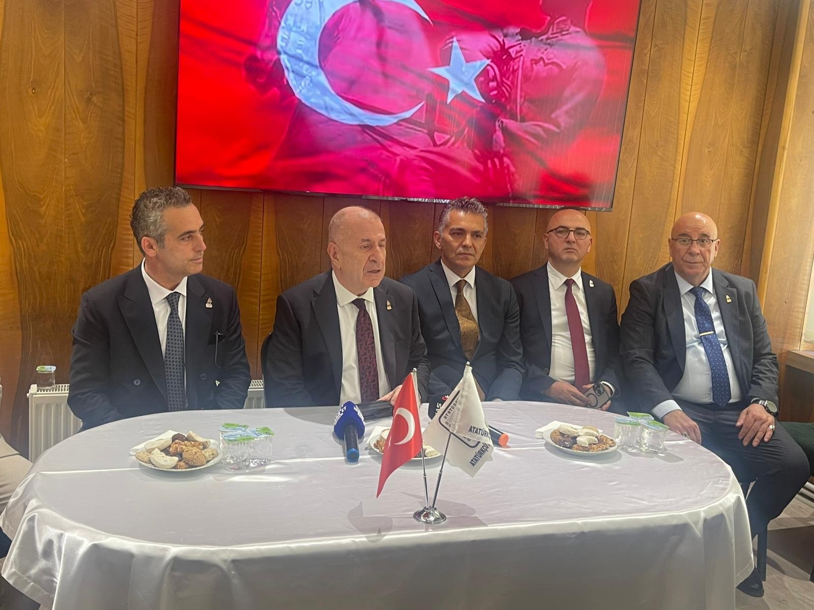 Zafer Partisi Genel Başkanı Prof Dr Ümit Özdağ Kayseri de