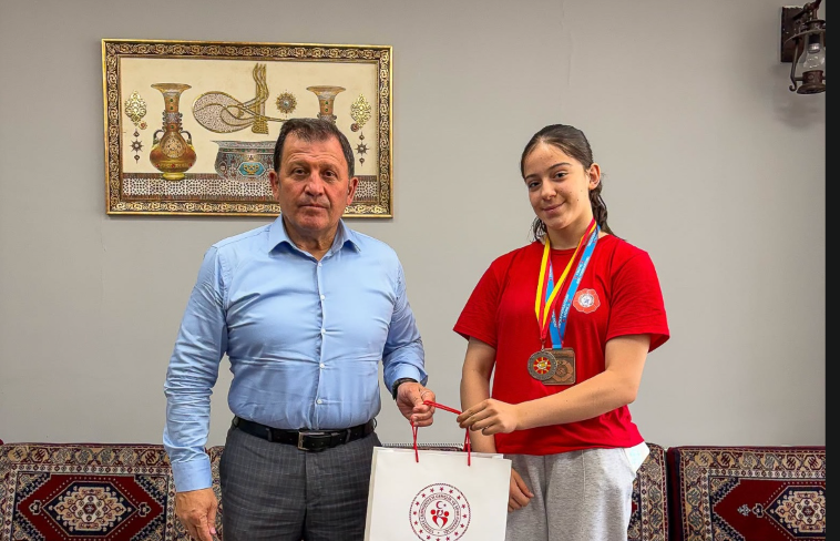 Judoda Türkiye 3’üncüsü olan Kayserili sporcu, Avrupa Balkan Şampiyonası’na katılacak (RHA)- Karaman’da düzenlenen Spor Toto Minikler Türkiye Judo Şampiyonası’nda Türkiye