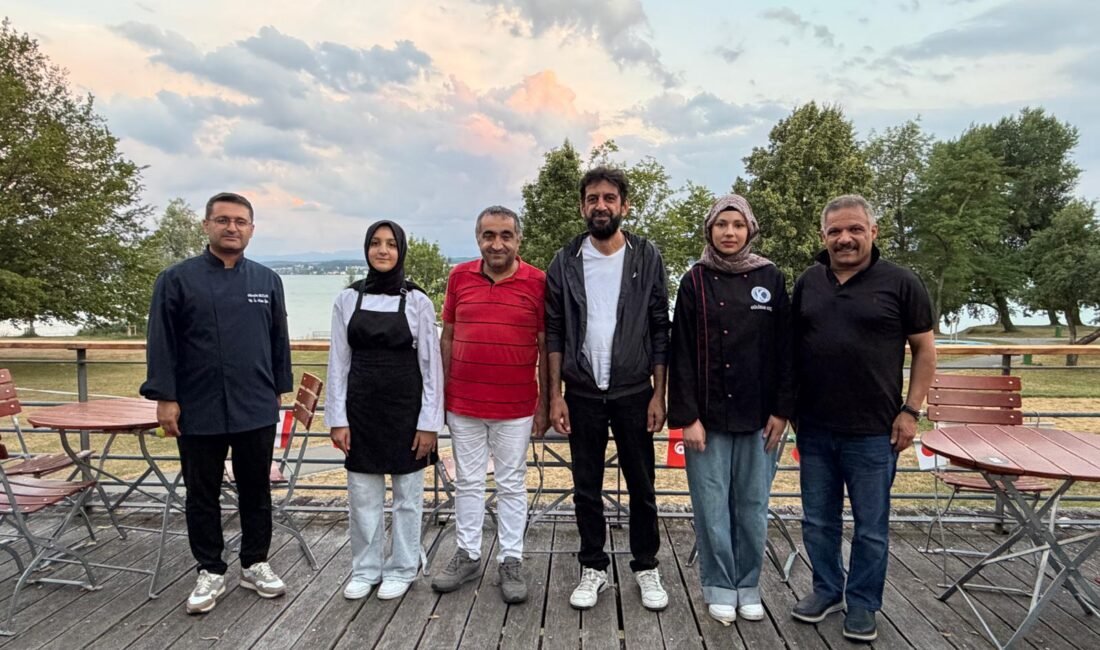 AKİB Genel Başkanı Hızar, Almanya’da staj yapan Kayserili öğrencilerle bir araya geldi (RHA)- Avrupa Kayserili İşverenler Birliği (AKİB) Genel Başkanı Ali Hızar,