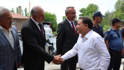 (RHA)- Kayseri Valisi Gökmen Çiçek, AK Parti Kayseri Milletvekili Dursun