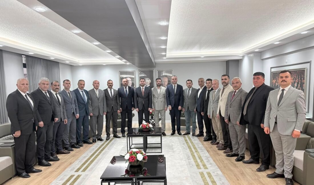 (RHA)- MHP Kayseri İl Başkanı Enes Ertuğrul Kalın, ilçe kongre