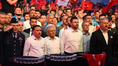 (RHA)- Kayseri’de, 15 Temmuz Demokrasi ve Milli Birlik Günü dolayısıyla