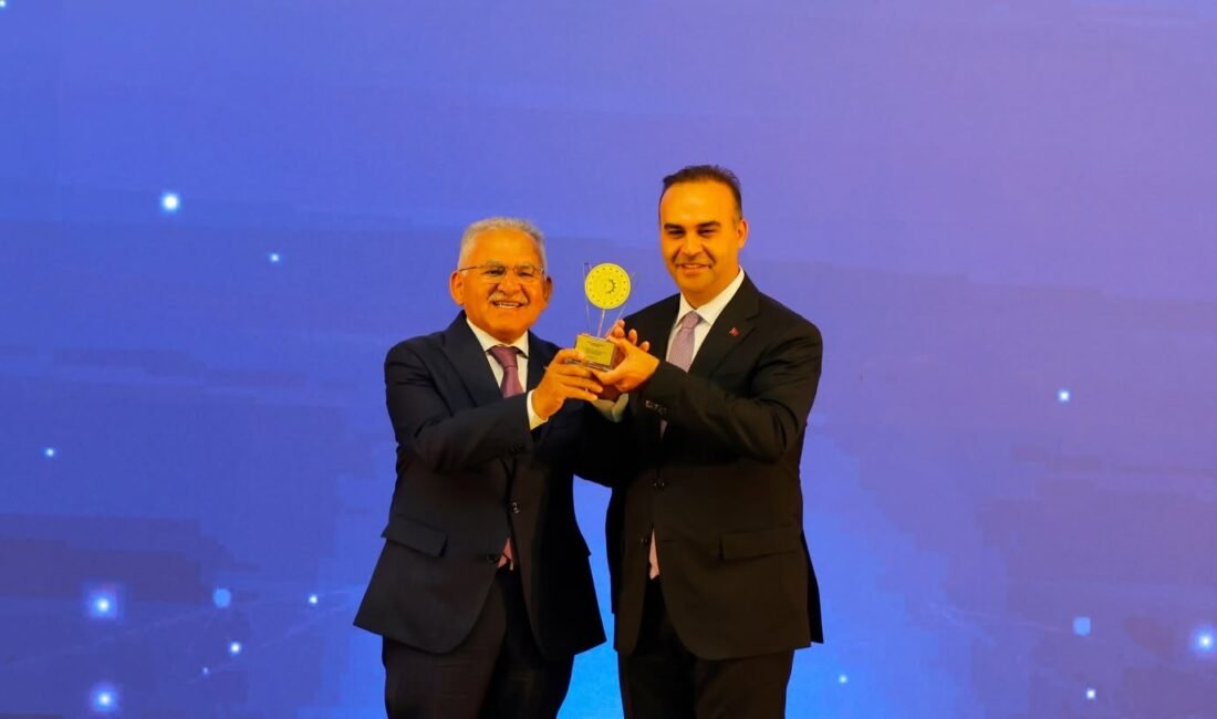 (RHA)- Kayseri Büyükşehir Belediye Başkanı Memduh Büyükkılıç, 2025 Verimlilik Proje