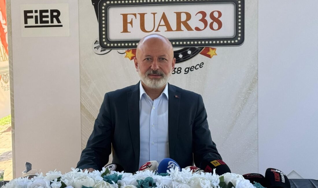 Başkan Çolakbayrakdar: Fuar38 ile Kayseri’nin fuar geleneği yeniden canlanacak (RHA)- Kocasinan Belediye Başkanı Ahmet Çolakbayrakdar, Fuar38’in tanıtım toplantısında, Kayseri’nin