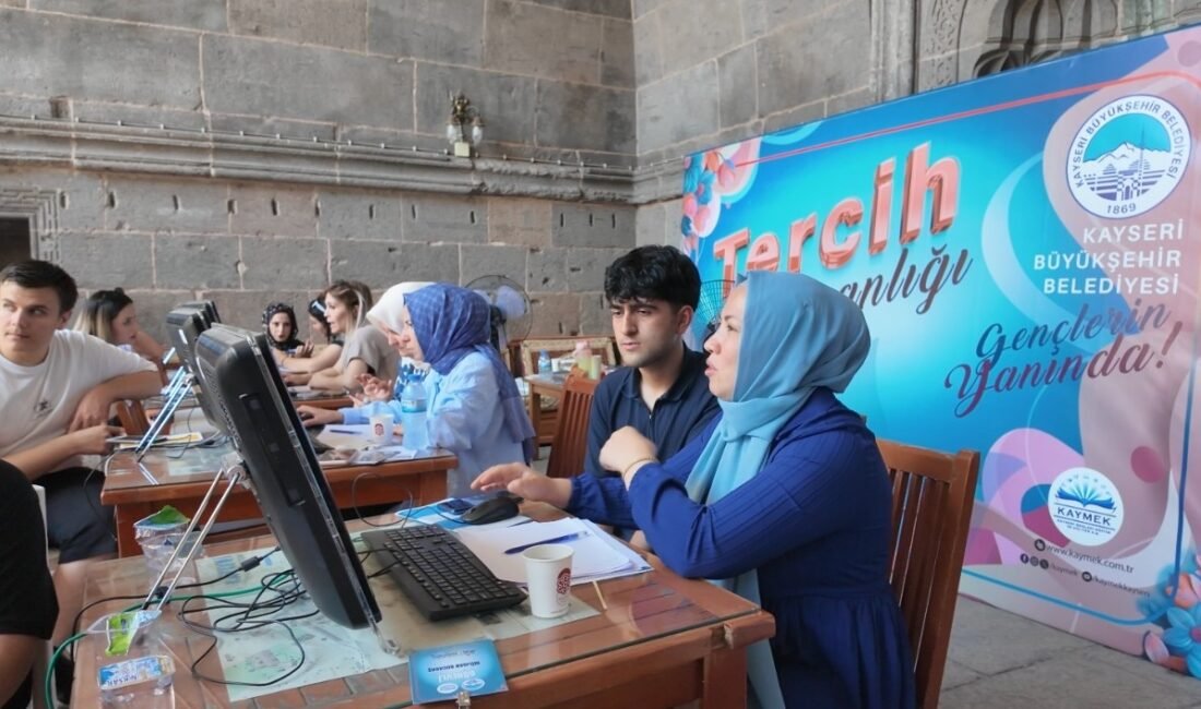 (RHA)- Kayseri Büyükşehir Belediyesi’nin KAYMEK Aile Akademisi koordinasyonunda Hunat Hatun