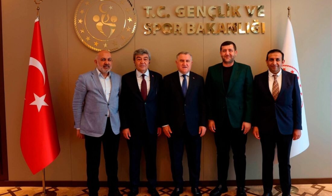 (RHA)- AK Parti Kayseri Milletvekili Dursun Ataş, MHP Kayseri Milletvekili