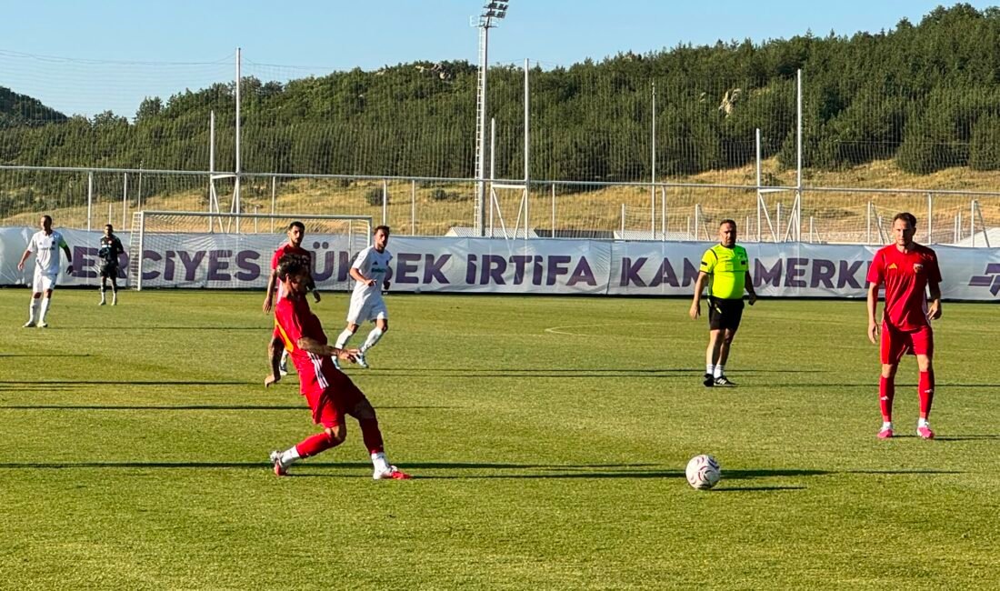 (RHA)- 1. Lig ekini Kayserispor, haIrlık maçında karşılaştığı Ümraniyespor’u 2-1