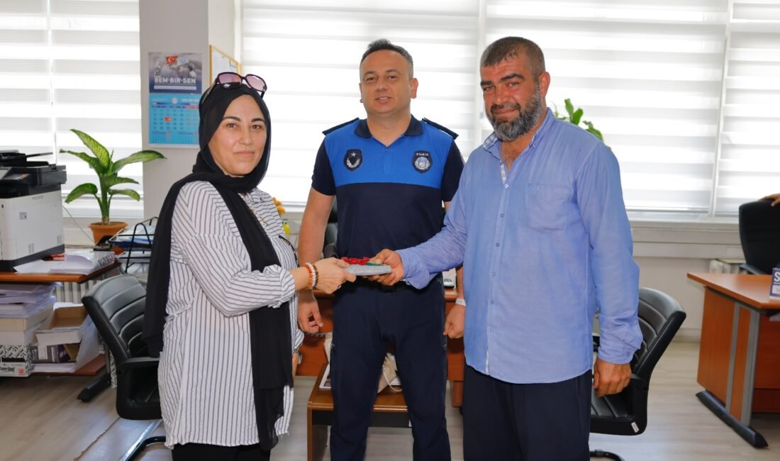 Kayseri Büyükşehir Belediyesi Zabıta Daire Başkanlığı ekipleri, Cumhuriyet Meydanı’nda duyarlı
