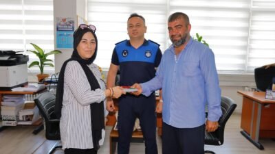 Kayseri Büyükşehir Belediyesi Zabıta Daire Başkanlığı ekipleri, Cumhuriyet Meydanı’nda duyarlı